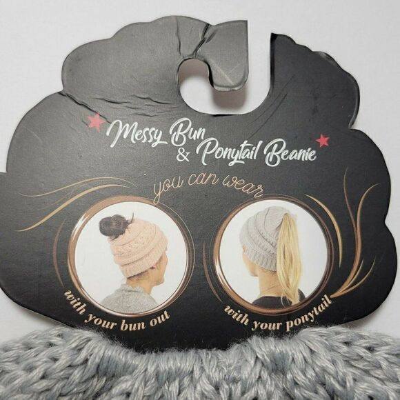 D&Y Beanie Hat Messy Bun Ponytail Beanie Cap Soft Stretch Knit Gray Repreve NWT - Picture 9 of 11